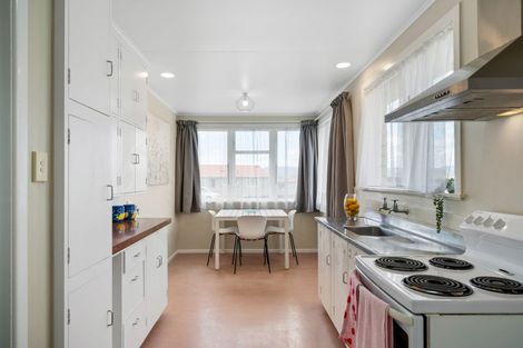 Photo of property in 17 Caduceus Place, Ascot Park, Porirua, 5024