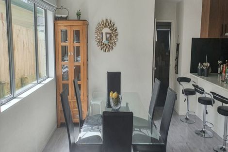 Photo of property in 58a Staveley Avenue, Mount Roskill, Auckland, 1041