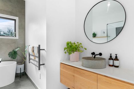 Photo of property in 13 Riverview Place, Waipu, 0582