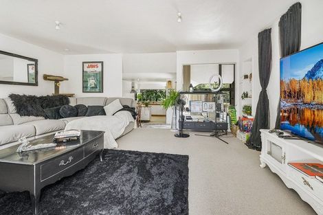 Photo of property in 13 Norma Place, Riverlea, Hamilton, 3216