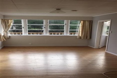 Photo of property in 10 Igloo Place, Red Hill, Papakura, 2110