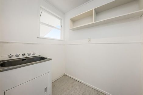 Photo of property in 62 Calthorp Close, Favona, Auckland, 2024