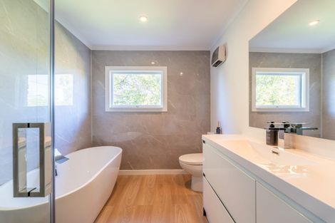 Photo of property in 1 Barker Street, Geraldine, 7930