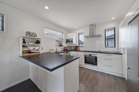 Photo of property in 274a Travis Road, New Brighton, Christchurch, 8083