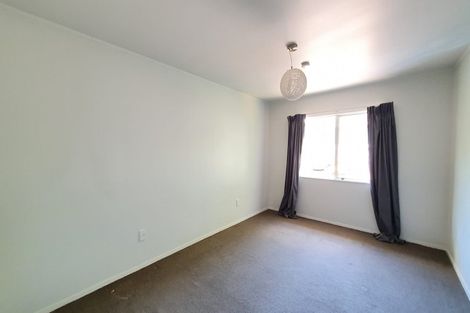 Photo of property in 2/43 Seabrook Avenue, New Lynn, Auckland, 0600