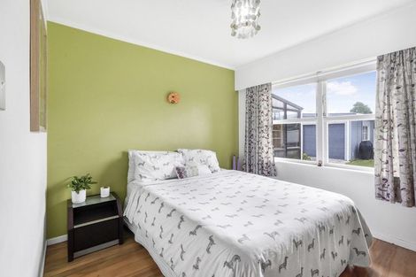 Photo of property in 1 Kingsley Street, St Andrews, Hamilton, 3200