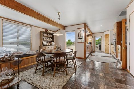 Photo of property in 630 Papamoa Beach Road, Papamoa Beach, Papamoa, 3118