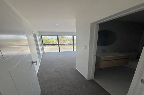 Photo of property in 3/800 Chapel Road, Northpark, Auckland, 2016