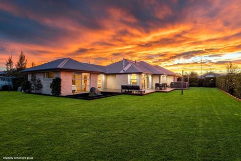 Photo of property in 104 Infinity Drive, Pegasus, 7612