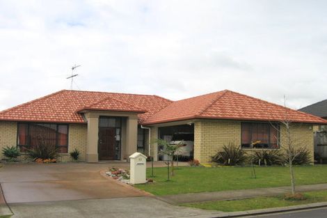 Photo of property in 10 Clavoy Place, East Tamaki, Auckland, 2016
