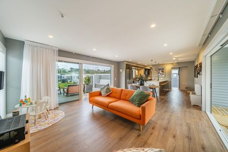 Photo of property in 10 Stipulate Place, Ascot Park, Porirua, 5024