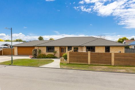 Photo of property in 14 Springswood Grove, Springlands, Blenheim, 7201