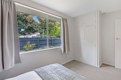 Photo of property in 2/3 Sawtell Place, Northcote, Christchurch, 8052