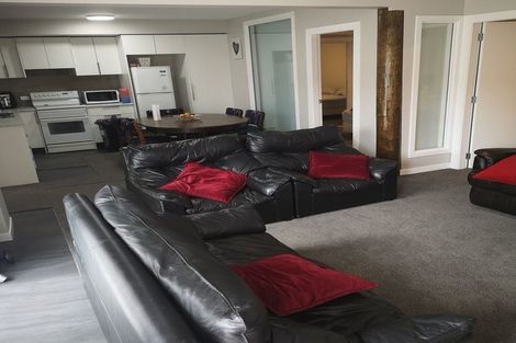 Photo of property in 187 Sievers Grove, Cannons Creek, Porirua, 5024