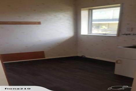 Photo of property in 16 Pencarrow Street, Highbury, Palmerston North, 4412