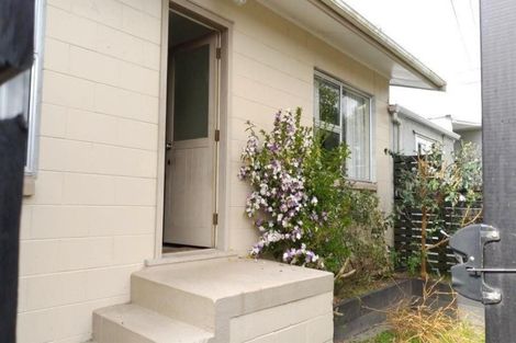 Photo of property in 2/138 Rangatira Road, Beach Haven, Auckland, 0626
