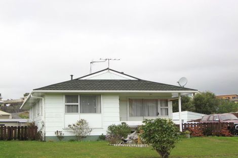 Photo of property in 11 Hartland Place, Welbourn, New Plymouth, 4312