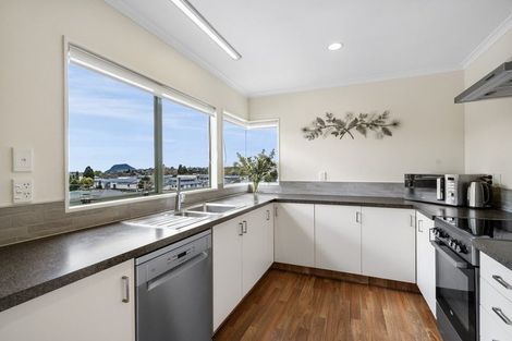 Photo of property in 8b Anne Road, Bellevue, Tauranga, 3110