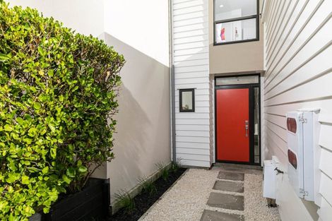 Photo of property in 11/40 Scarlet Oak Drive, Schnapper Rock, Auckland, 0632