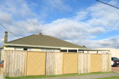 Photo of property in 4a Anderson Road, Taradale, Napier, 4112