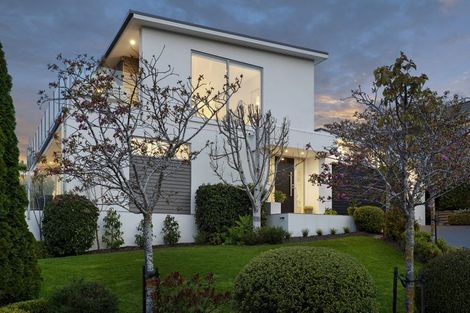 Photo of property in 243 Mount Pleasant Road, Mount Pleasant, Christchurch, 8081