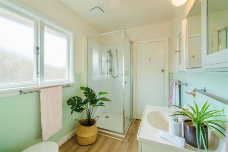 Photo of property in 9 Colwyn Street, Bryndwr, Christchurch, 8053