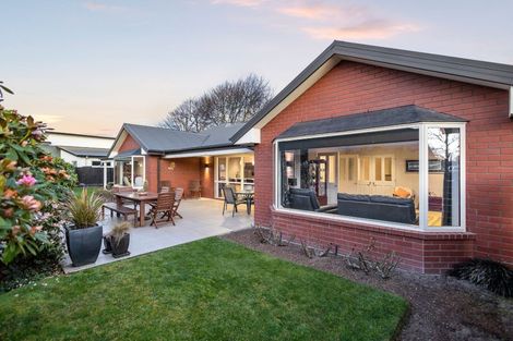 Photo of property in 18 Woodhurst Drive, Casebrook, Christchurch, 8051