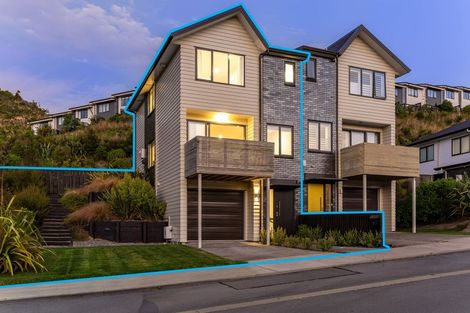 Photo of property in 7 Holystone Road, Whitby, Porirua, 5024