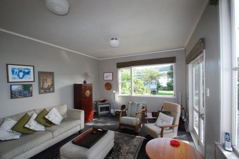 Photo of property in 4 Chatham Street, Berhampore, Wellington, 6023