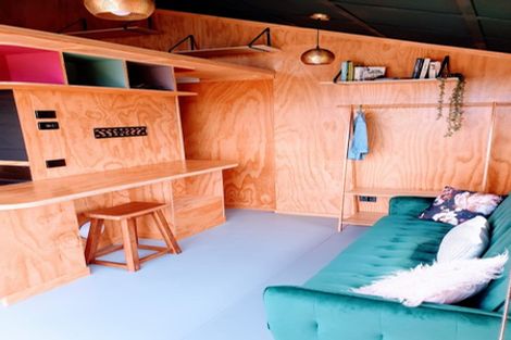 Photo of property in 61 Wade River Road, Stanmore Bay, Whangaparaoa, 0932