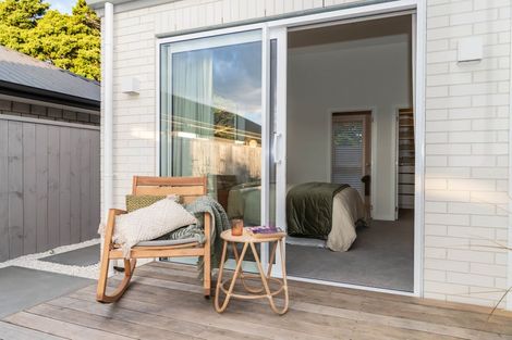 Photo of property in 33a Sunny Crescent, Huapai, Kumeu, 0810