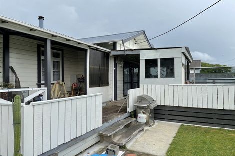 Photo of property in 50 Ormond Street, Woodville, 4920