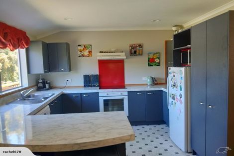 Photo of property in 21 Watts Street, Waipawa, 4210