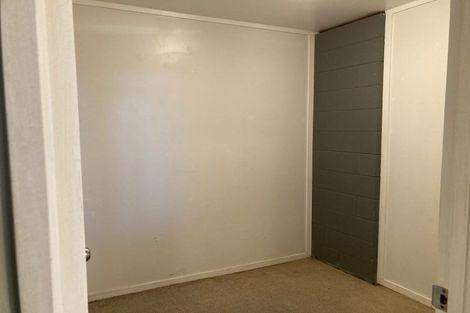 Photo of property in 25 Nui Mana Place, Te Atatu South, Auckland, 0610