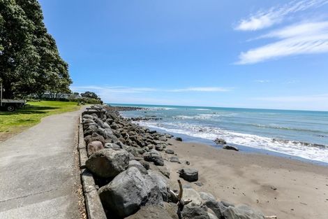 Photo of property in 93 Buller Street, New Plymouth, 4312