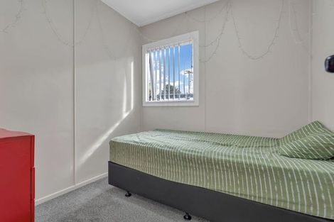 Photo of property in 25a Bunnythorpe Road, Papakura, 2110