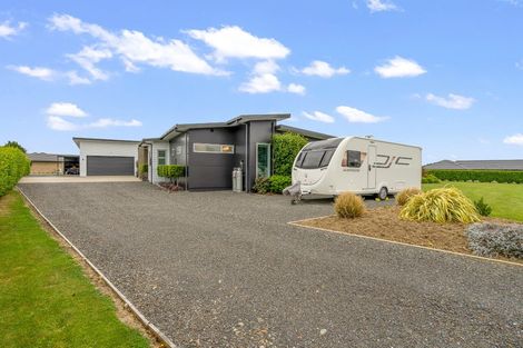 Photo of property in 11 Majestic Chance, Seaward Bush, Invercargill, 9812