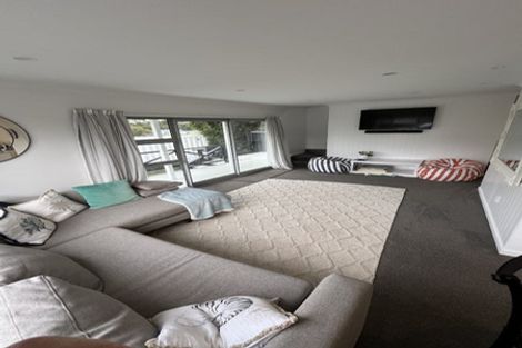 Photo of property in 1/8 Azimuth Place, Whitby, Porirua, 5024