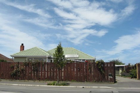 Photo of property in 290 Wainoni Road, Avondale, Christchurch, 8061