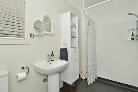 Photo of property in 12 Wood Street, Greytown, 5712