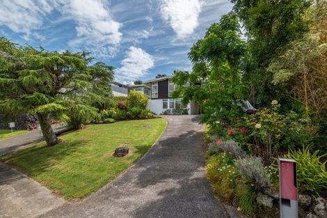 Photo of property in 53 Parr Terrace, Castor Bay, Auckland, 0620