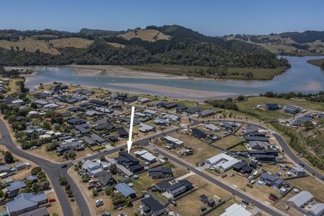 Photo of property in 51 Longreach Drive, Cooks Beach, Whitianga, 3591