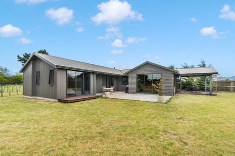 Photo of property in 3 Old Orchard Road, Solway, Masterton, 5810