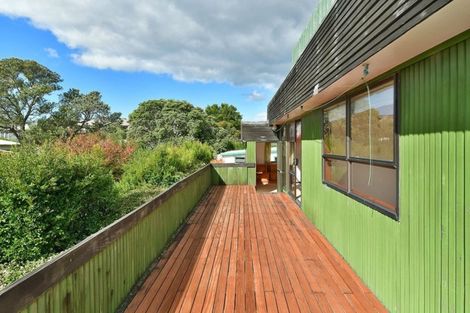 Photo of property in 282 Vipond Road, Stanmore Bay, Whangaparaoa, 0932