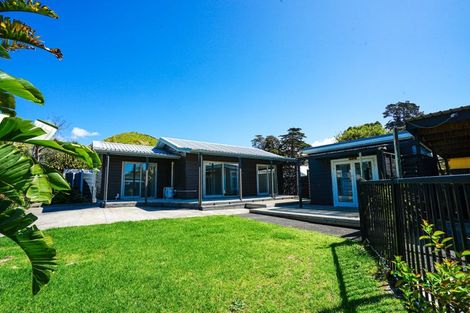 Photo of property in 1437 Clevedon Kawakawa Road, Kawakawa Bay, Papakura, 2585