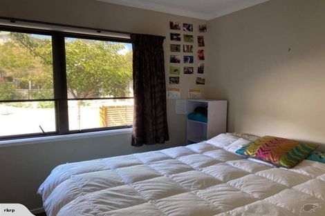 Photo of property in Caversham Park, 2/34 Caversham Road, Westmere, Whanganui, 4501