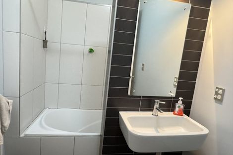 Photo of property in Vespa Apartments, 20 Hanson Street, Mount Cook, Wellington, 6021