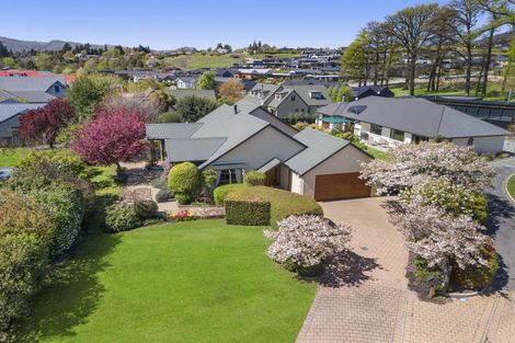 Photo of property in 3 Oakwood Place, Wanaka, 9305