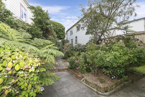 Photo of property in 18 Charlotte Avenue, Brooklyn, Wellington, 6021