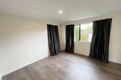 Photo of property in 56 Arodella Crescent, Ranui, Auckland, 0612